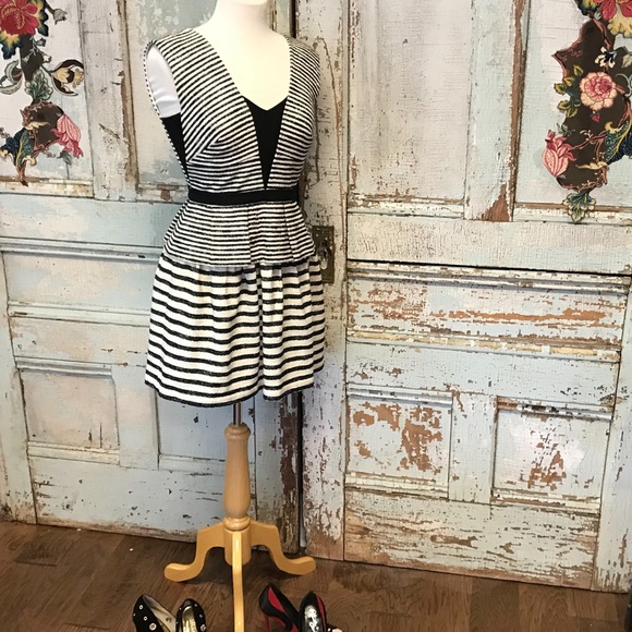 BCBG MAXAZRIA PIPER WOVEN COCKTAIL DRESS - Picture 1 of 6